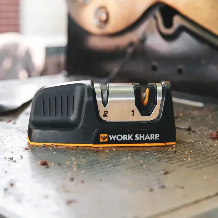 Work Sharp Kitchen Edge WSKTNKES-I: кухонная точилка для ножей, механическая, 20°, компактная, портативная