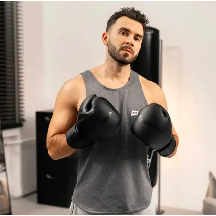 Боксерские перчатки Hop-Sport HS-BG10 10oz черные