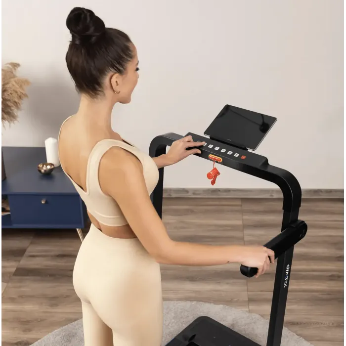 Беговая дорожка Gymtek XT560