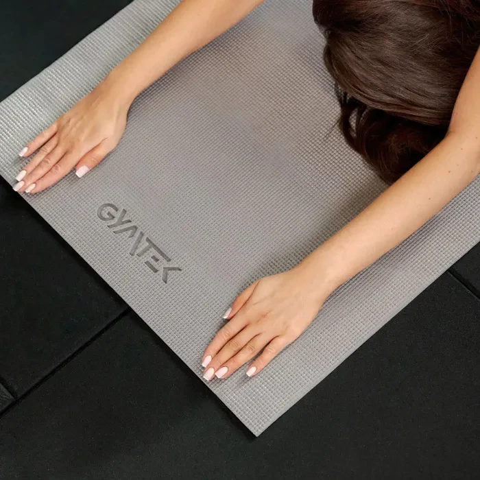 Коврик (мат) для фитнеса и йоги Gymtek 0,5см серый