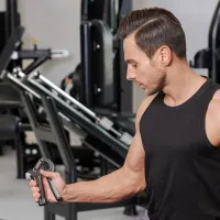 Эспандер регулируемый Gymtek 10-80кг с счетчиком черный