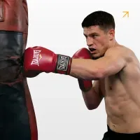 Боксерські рукавички Everlast 6 унцій (6 oz) червоні