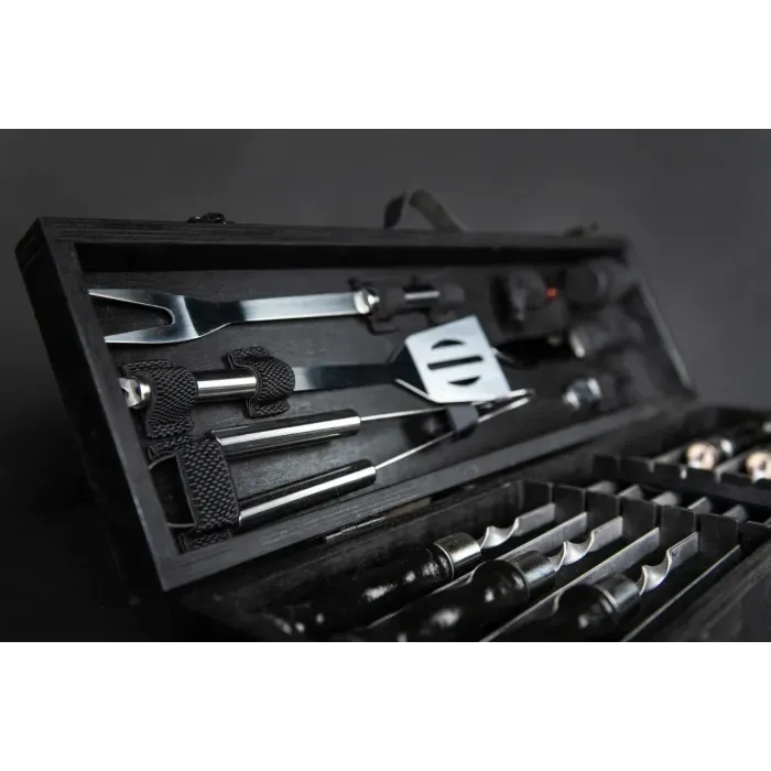 Шашличний гриль барбекю набір шампурів для подарунка "Grills G12" в  у зручному дерев'яному кейсі.