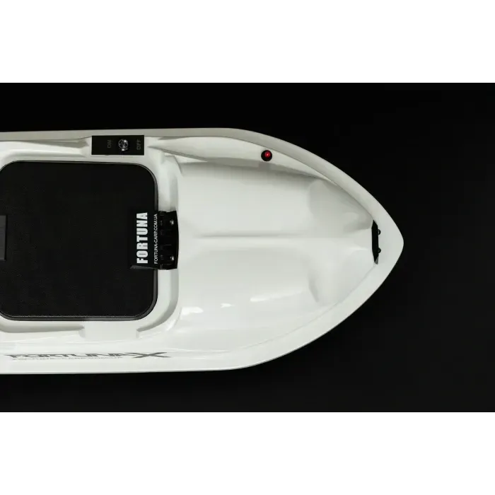 Катер для рибалки Fortuna-X з GPS та ехолотом Toslon TF520 | Короповий кораблик