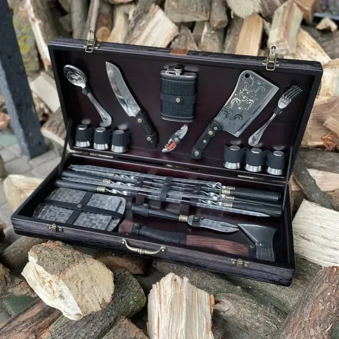 Подарунковий Набір для шашлику в кейсі 37 предметів «НОСОРИГ» Gorillas BBQ. Ручна робота