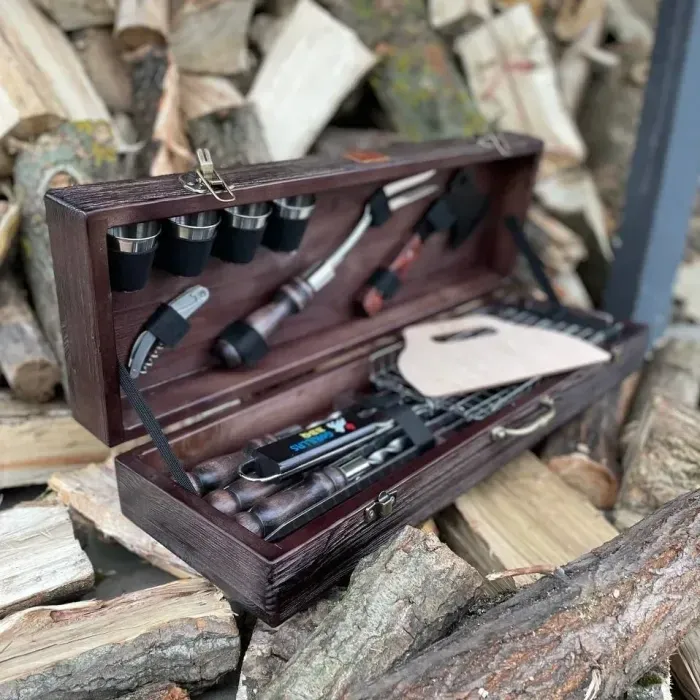 Подарунковий набір для шашлику на 14 предметів ГЕПАРД Gorillas BBQ 14 у дерев'яному кейсі. Ручна робота