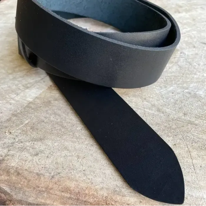 Шкіряний пояс для чоловічого ременя Gorillas Accessories (чорний)