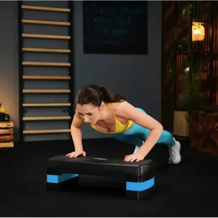 Степ-платформа Trex Sport TX-030AS регулируемая 3 уровня (черно-голубой) для фитнеса, дома, до 350 кг