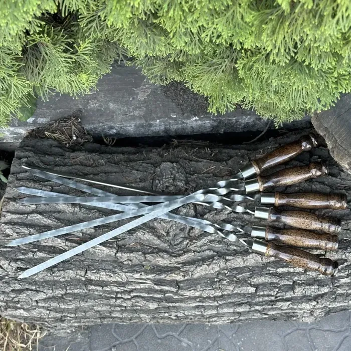 Шампур с деревянной ручкой 630х12х3мм мраморный