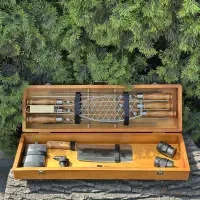 Подарочный набор для BBQ: шампуры из нержавеющей стали, кейс, нож, фляга и аксессуары
