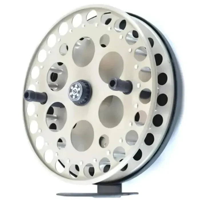 Инерционная катушка Gladiator XT1500 (2 подшипника) для рыбалки: легкая, металл, шпуля 145 мм