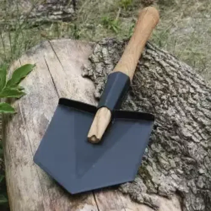 Малая пехотная лопатка, черная, удобная , компактная