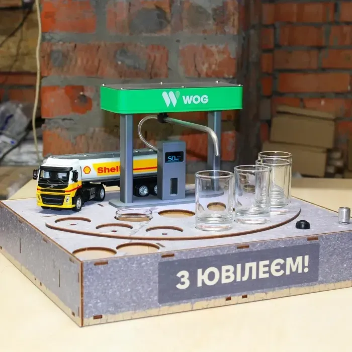 Наливатор алкоголю АЗС Фура Volvo на 7 чарок 50мл + Регулювання дози - Оригінальний Дозатор Алкоголю