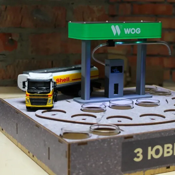 Наливатор алкоголю АЗС Фура Volvo на 7 чарок 50мл + Регулювання дози - Оригінальний Дозатор Алкоголю