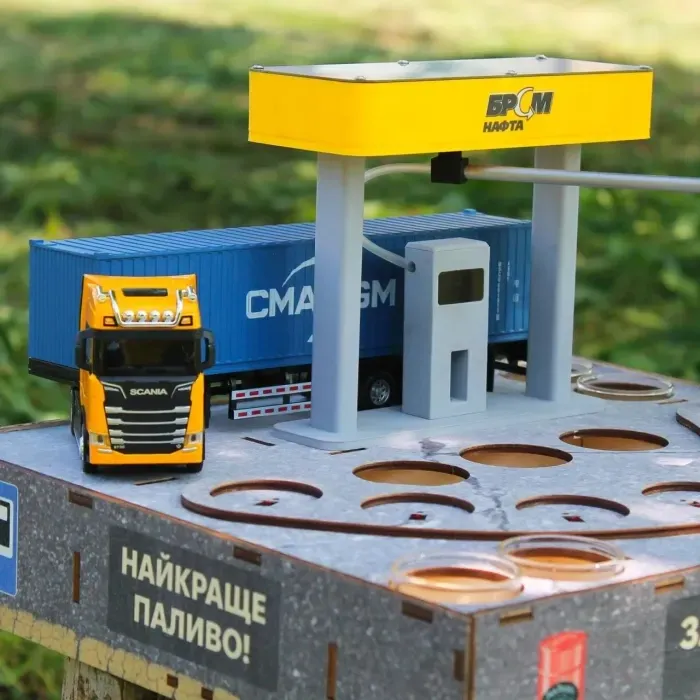 Наливатор алкоголя АЗС БРСМ на 7 чарок по 50 мл: подарок для ценителей, USB, регулировка объема